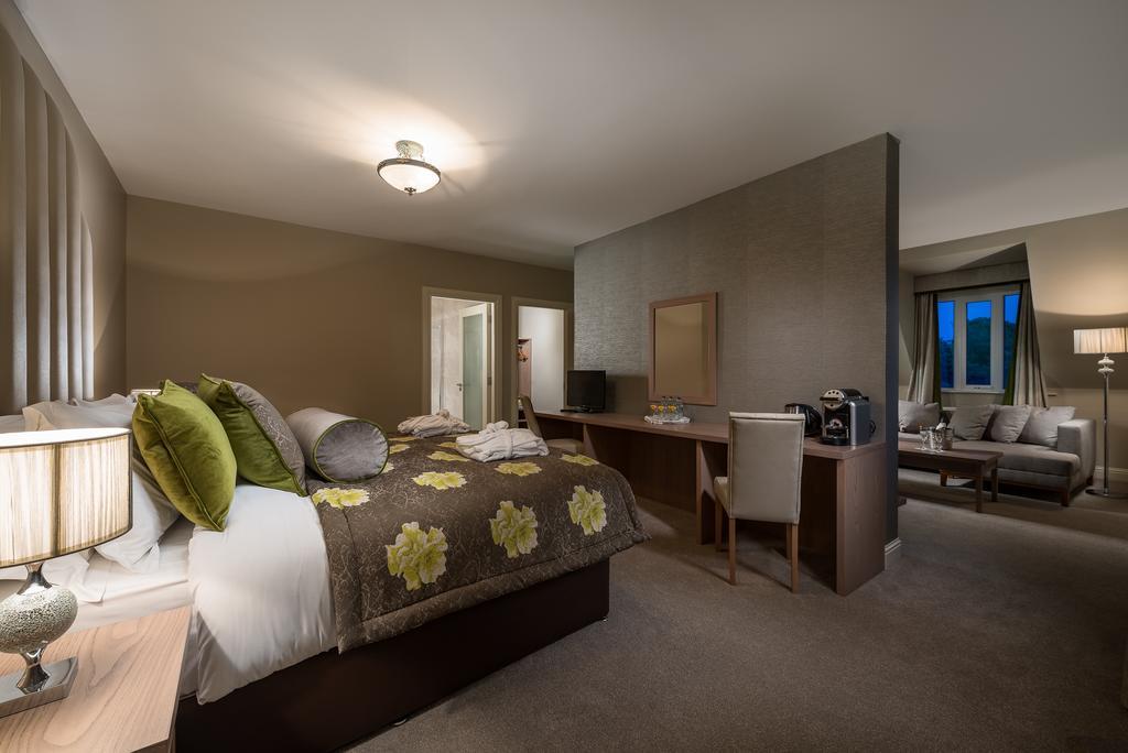 Breaffy House Hotel And Spa Каслбар Экстерьер фото