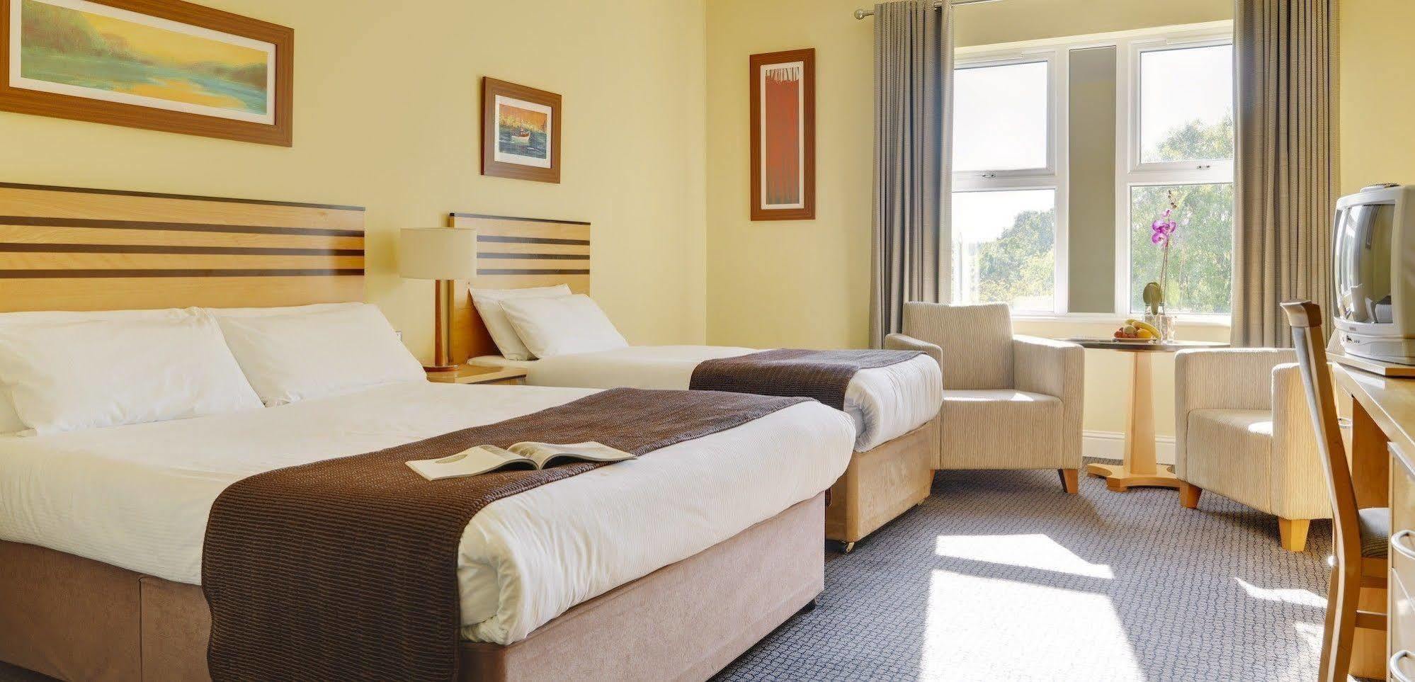 Breaffy House Hotel And Spa Каслбар Экстерьер фото